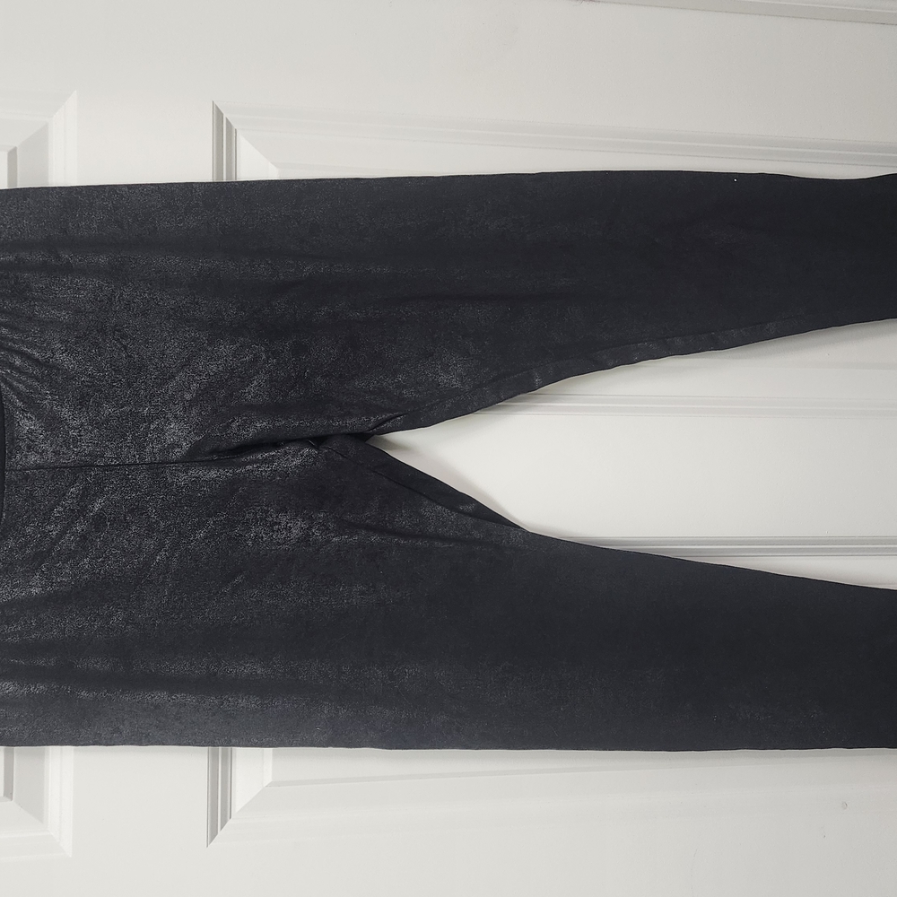 Chic Black Leggings